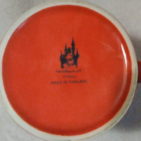 Y2K DISNEY 2005 3D "Where the Party Never Ends"  Ceramic Mug - Picture 3 of 8